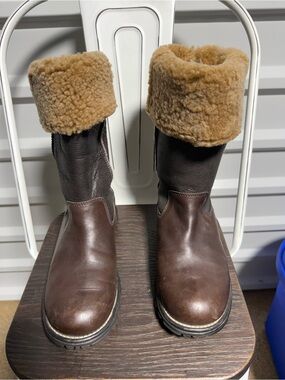 UGG Tan Shearling-Lined Interior Boots